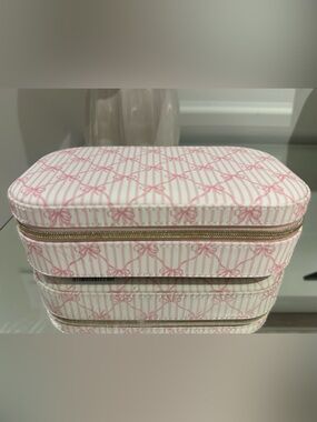 Pink Bow Pattern Coquette Travel Jewelry Case NWT